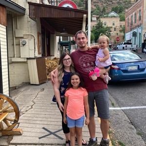 Meet your Posher, Noelle